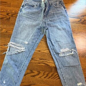 Pistola Distressed Crop Jeans